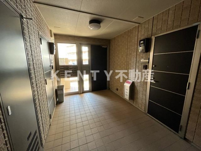 【ロビー】 | コルナス蒲田 | 落ち着いたロビーです