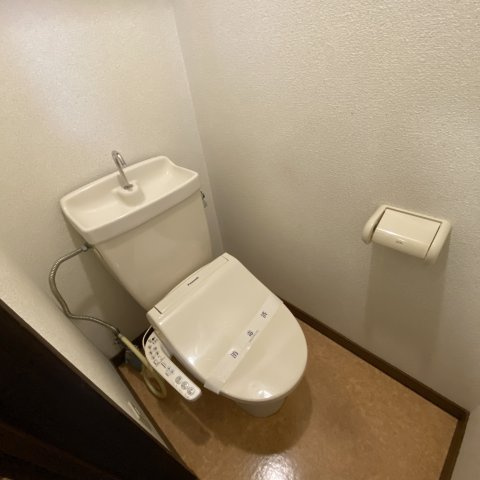 コーポ東園１０のトイレ