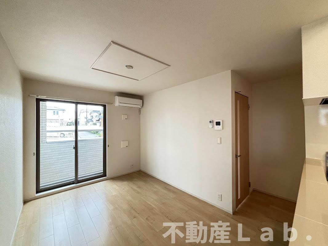 オークスレジデンスⅡの居間・リビング