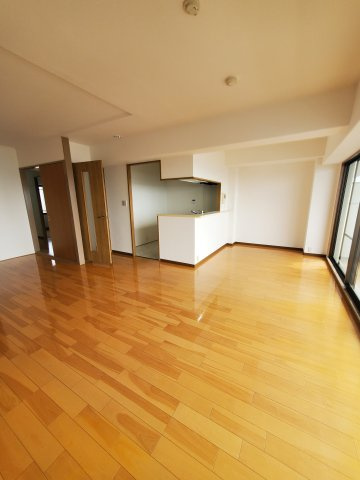 ディオフェルティ石切の居間・リビング