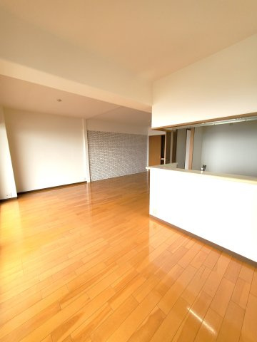 ディオフェルティ石切の居間・リビング