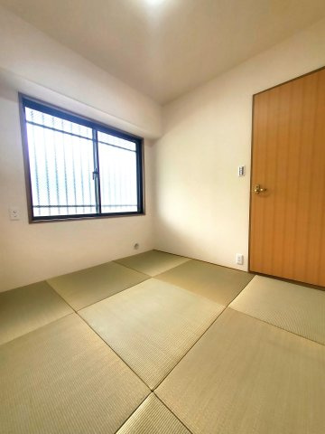 ディオフェルティ石切の和室