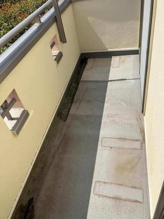 大谷北戸建のバルコニー