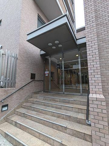 ジークレフ楠葉東山のエントランス|■物件内覧・資金計画相談・住宅ローン相談、リフォーム相談、お問合せ受付中■
※当日・翌日のご内覧、ご相談はお電話でのお問合せがスムーズです！