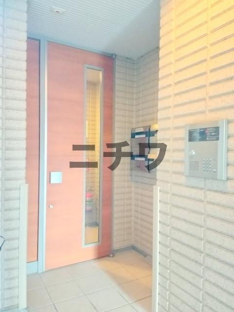 メゾンパルミエのエントランス|★オートロック付きエントランス★