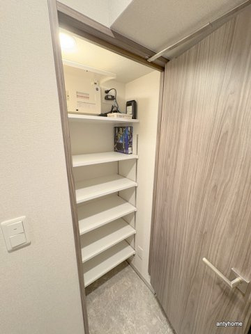 リビオメゾン新大阪　仲介手数料無料の収納