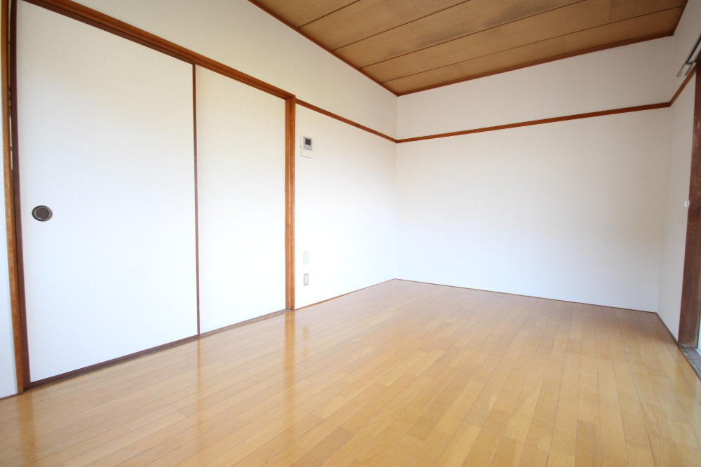 センチュリー山川の内装