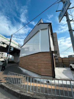 蛍池西町ビルの外観|外はこのようになっています