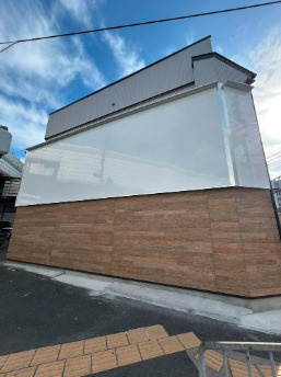 蛍池西町ビルの外観|外観は落ち着いています