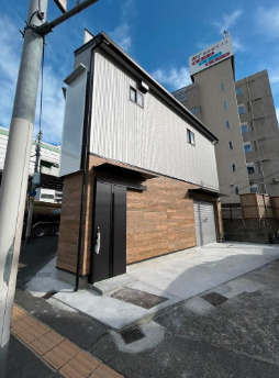 蛍池西町ビルの外観|外観は落ち着いています