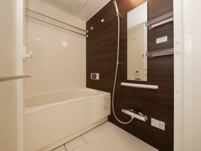 【浴室】 | アーバネックス西本町  | 落ち着いた空間のお風呂です