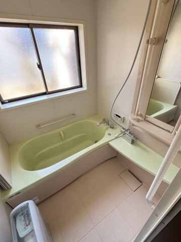 錦町上中田【５LLDDKK】駐車場６台の浴室|１F