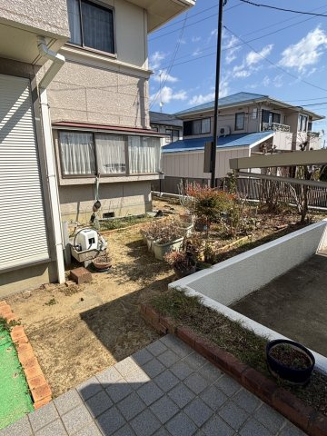 錦町上中田【５LLDDKK】駐車場６台の庭