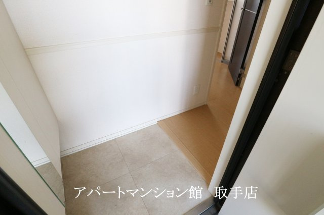 アムールゆめみ野Aの玄関