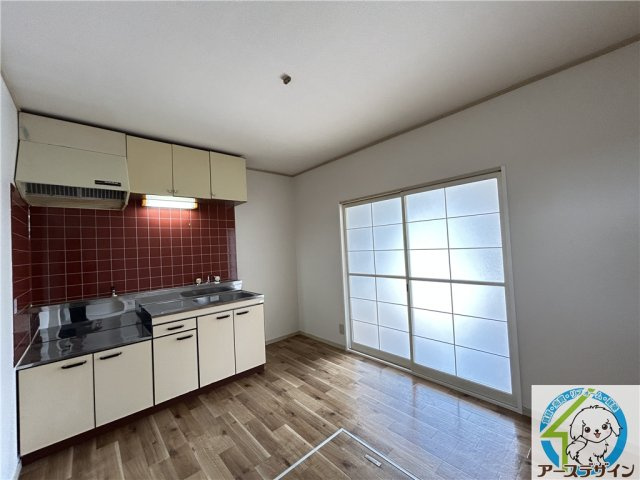 クロスロードの居間・リビング