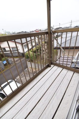【バルコニー】 | 西伊敷4丁目　中古戸建て