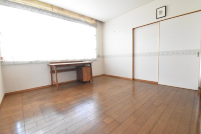 【内装】 | 伊敷台1丁目中古戸建　ノースリバーヒルズ | 1F洋室