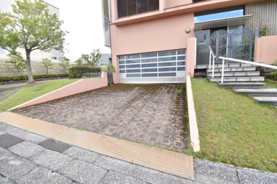 【駐車場】 | 伊敷台1丁目中古戸建　ノースリバーヒルズ