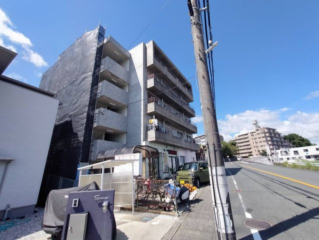 城北パーソナルハイツの外観
