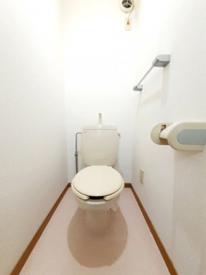 【トイレ】 | アメニティハイムＩ | 落ち着いた色調のトイレです