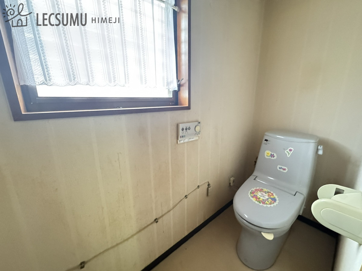 姫路市書写／中古戸建のトイレ