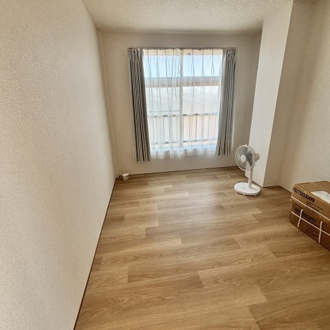 室蘭中島町ハウスの内装