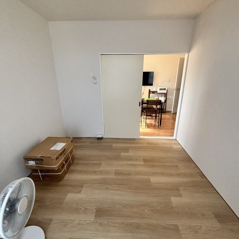 室蘭中島町ハウスの内装