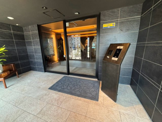 【エントランス】