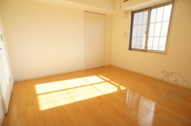 グレンパーク梅田北の寝室