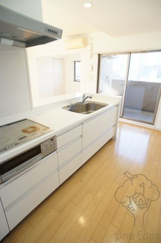 グレンパーク梅田北のキッチン