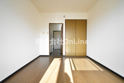 【洋室】 | メゾン有華