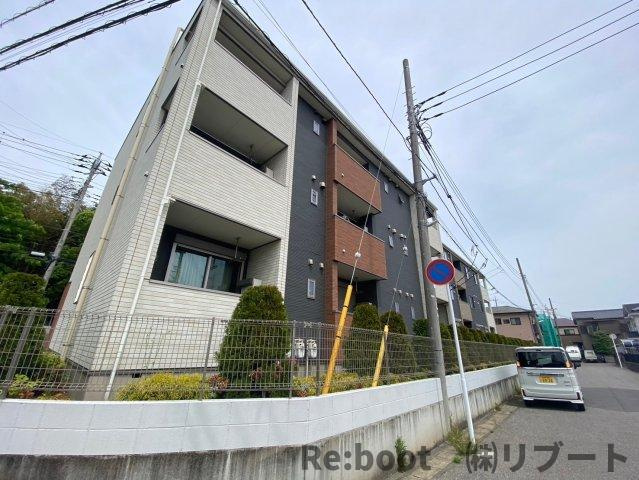 プロムナード貝塚公園の外観