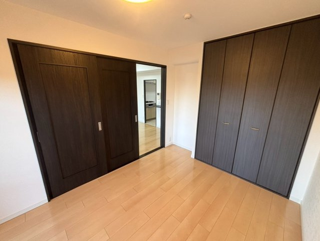 川越市仙波町3丁目　リフォーム済み中古マンション　東武東上線『川越駅』徒歩18分　【第一小学区】の洋室