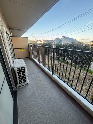 川越市仙波町3丁目　リフォーム済み中古マンション　東武東上線『川越駅』徒歩18分　【第一小学区】のバルコニー