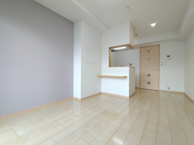 神戸市長田区大橋町８丁目の賃貸マンションの居間・リビング|室内