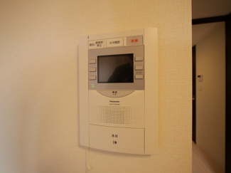 【セキュリティ】 | プレサンス新町ウィズ　ジョイ | モニター付きインターホンです