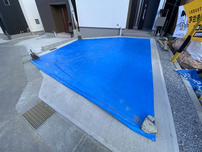 【前面道路含む現地写真】 | 沖縄市南桃原（全8棟）1・2・3号棟 | ※北西側4m町道♪