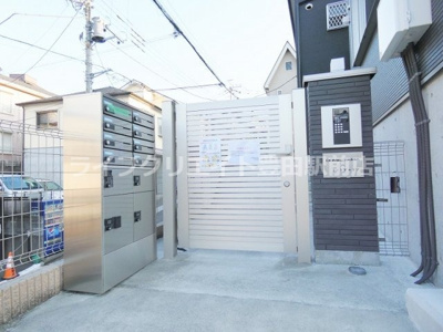 【エントランス】 | DOME TAMA E棟