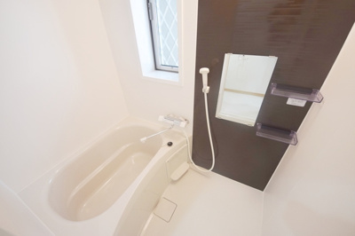 【浴室】 | DOME TAMA E棟 | ※別棟の写真です。