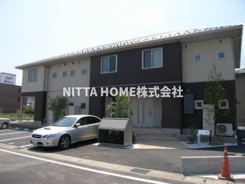 福知山市駅南町１丁目のアパートの駐車場|敷地内駐車場は１台無料で使用可能◎