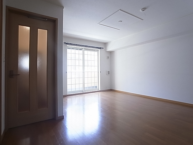 神戸市須磨区南落合１丁目のアパート