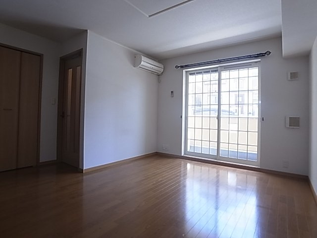 神戸市須磨区南落合１丁目のアパート