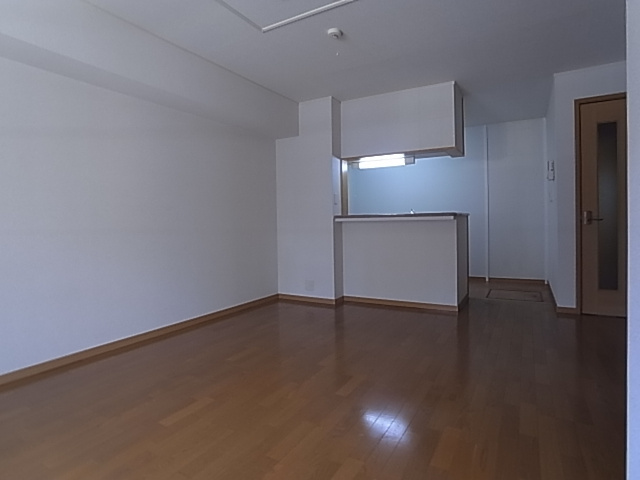 神戸市須磨区南落合１丁目のアパート