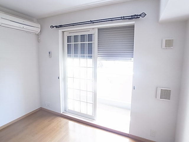 神戸市須磨区南落合１丁目のアパート