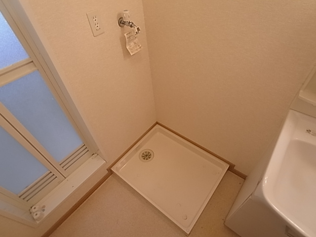 神戸市須磨区南落合１丁目のアパート