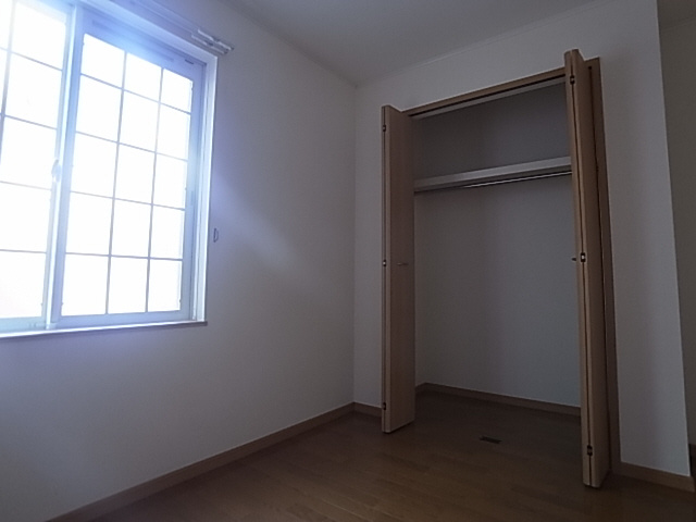 神戸市須磨区南落合１丁目のアパートの収納|クローゼット