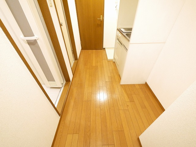 プレステージ富雄の玄関|きれいな玄関です