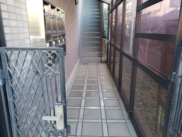 エンゼルハイツのエントランス