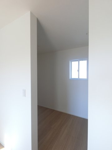 赤松小学校西1の収納|おしゃれが楽しくなるウォークインクローゼット付きのお部屋もあります♪