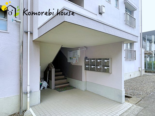 宮原コーポ　中古マンションのエントランス|3/13　撮影済み
